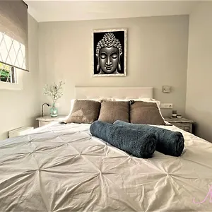 Arena (adults Only) Hotel apartamentowy Castelldefels